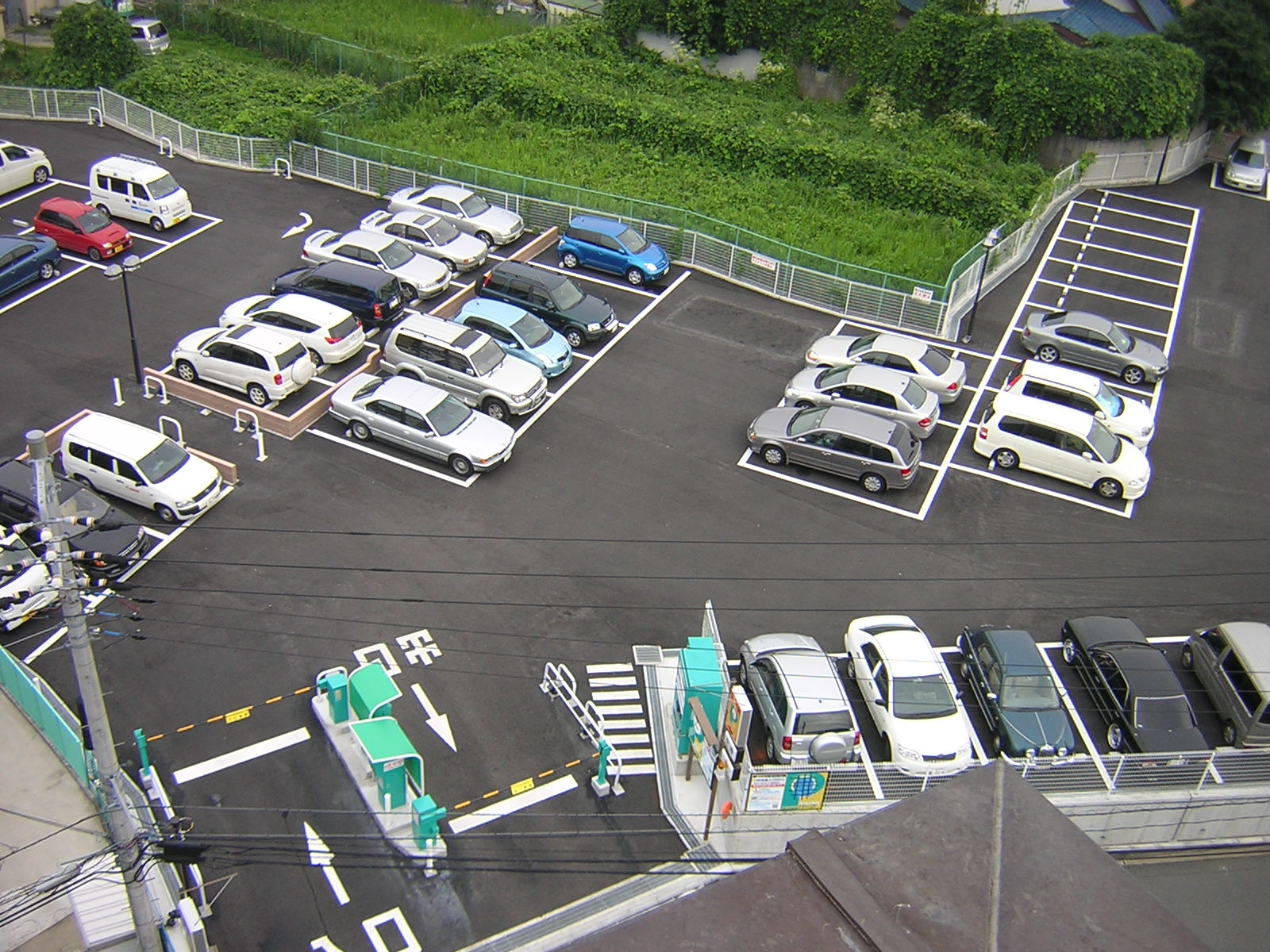 駐車場設備の施工現場
